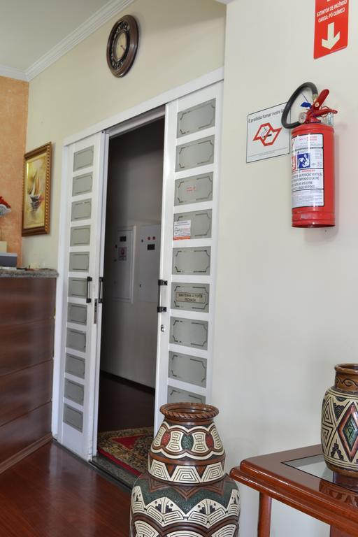 Hotel Rafeli Boituva Bagian luar foto